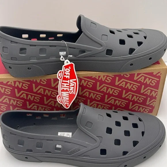 Vans WMNS Slip-On Trk
Pewter
VN0A5HF8PWT
Sneakers - Picture 3 of 16
